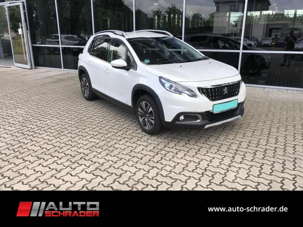 PEUGEOT 2008 PureTech 110 Stop&Start Allure Kamera