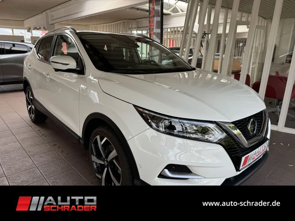 NISSAN Qashqai 1.3 DIG-T DCT TEKNA