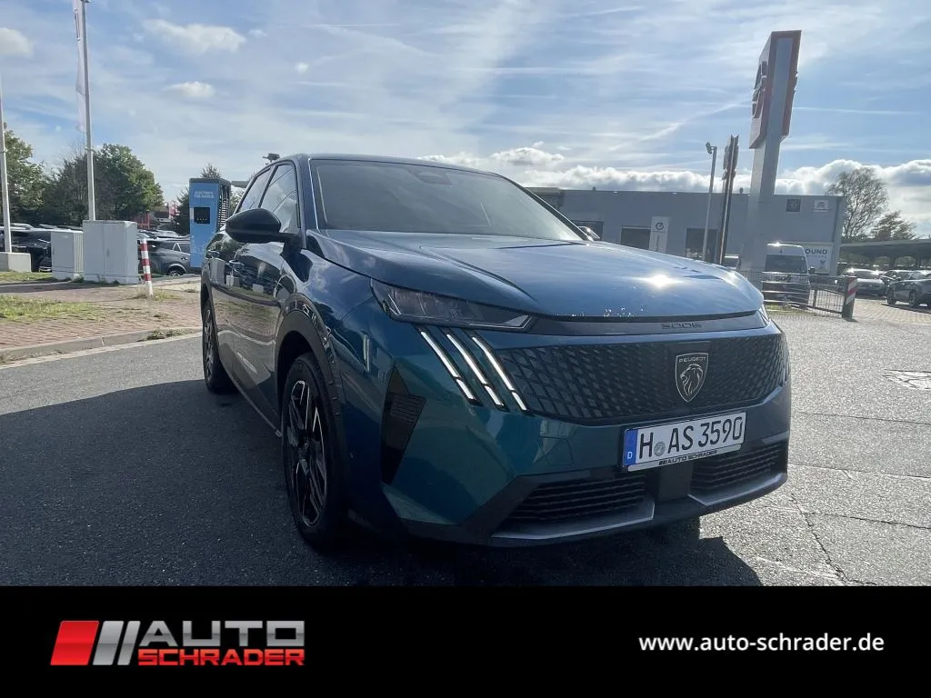 PEUGEOT 3008 Allure Hybrid 145 e-DSC6 Panoramadisplay