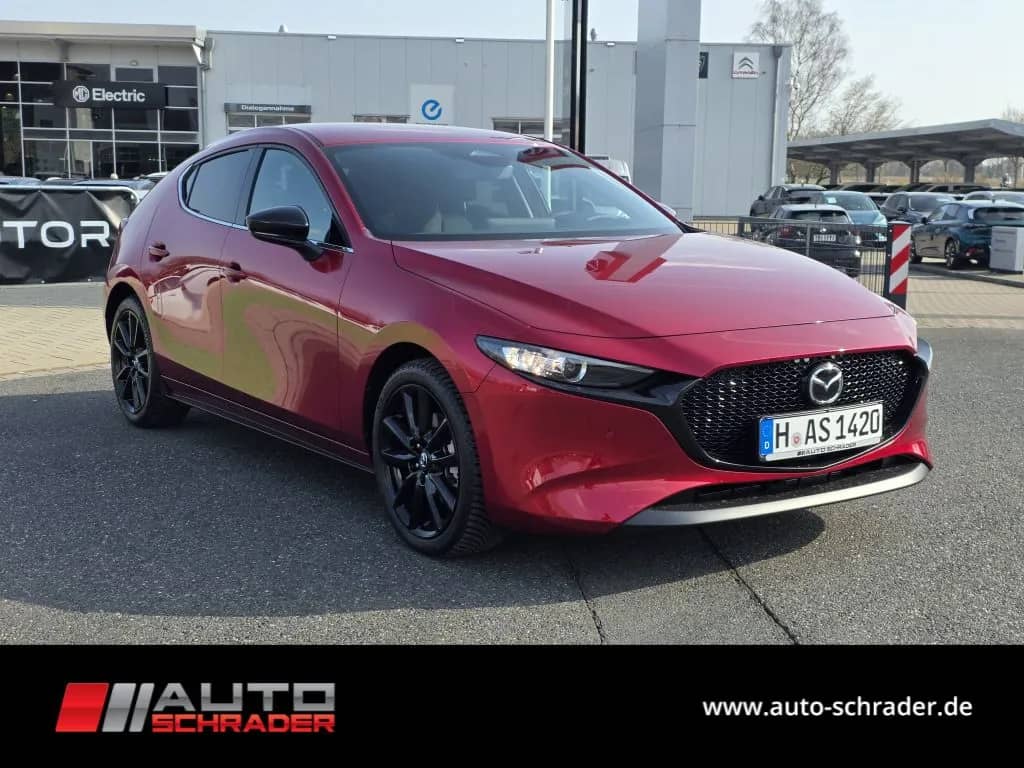 MAZDA 3