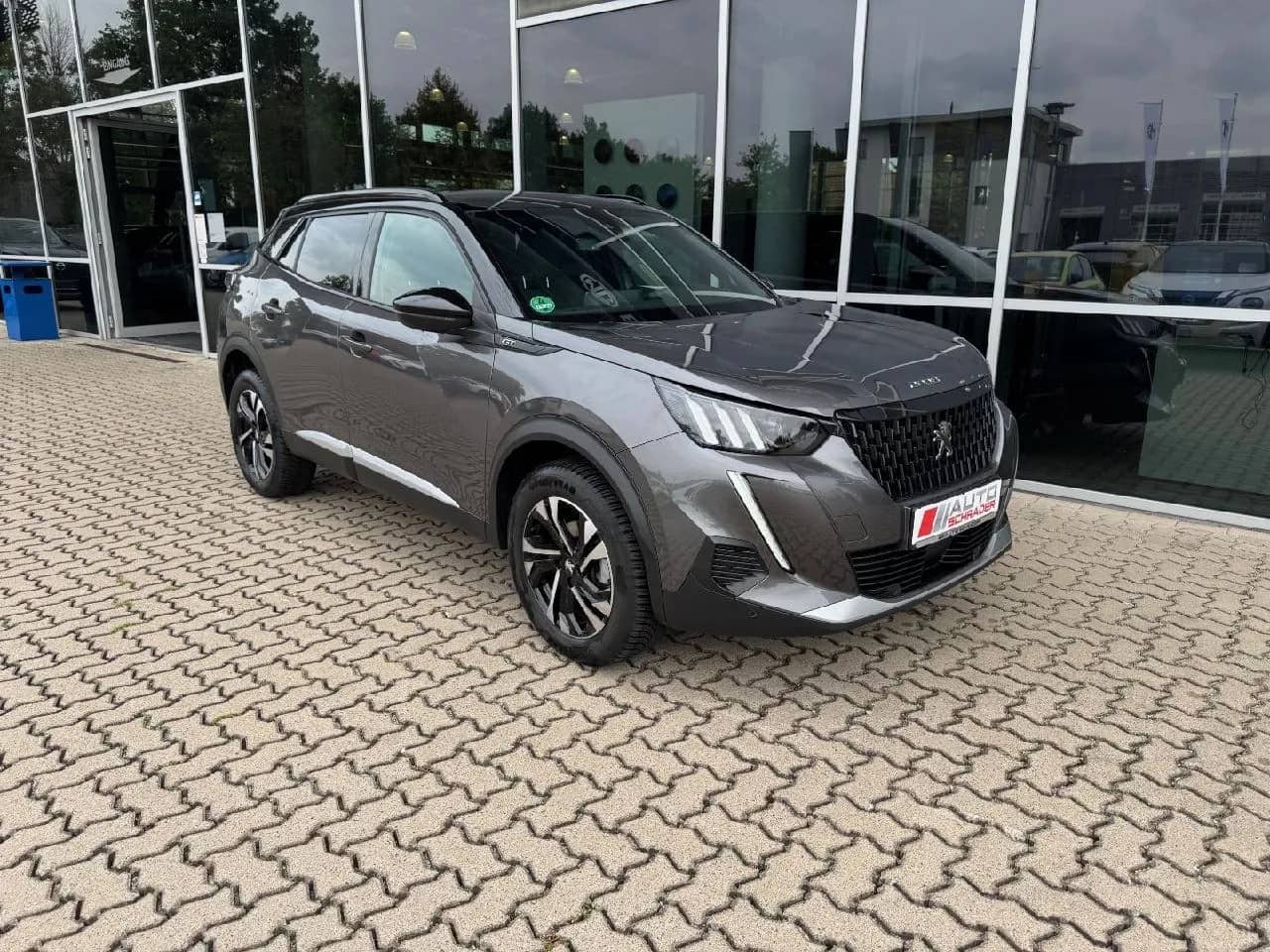 PEUGEOT 2008
