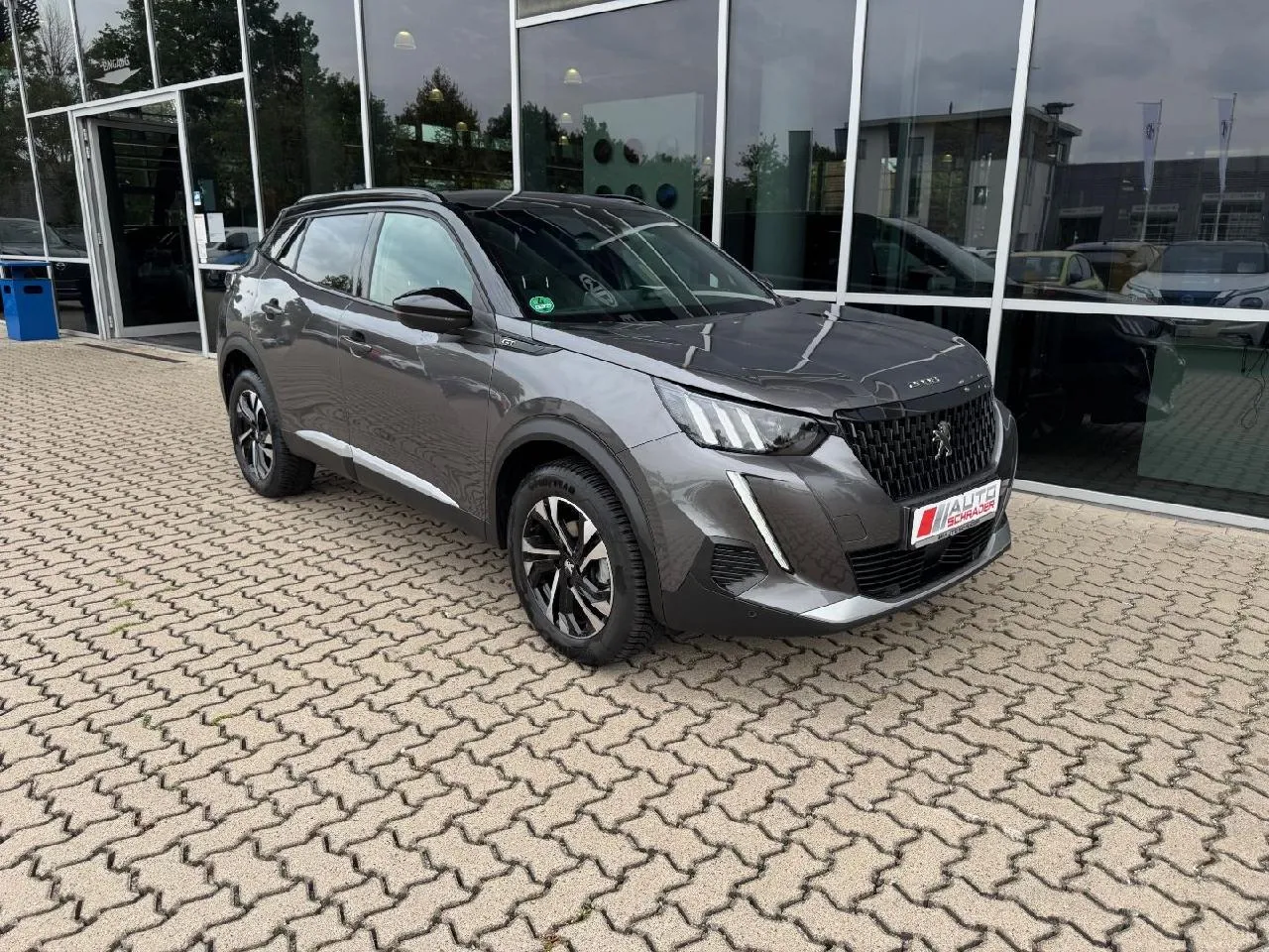 PEUGEOT 2008