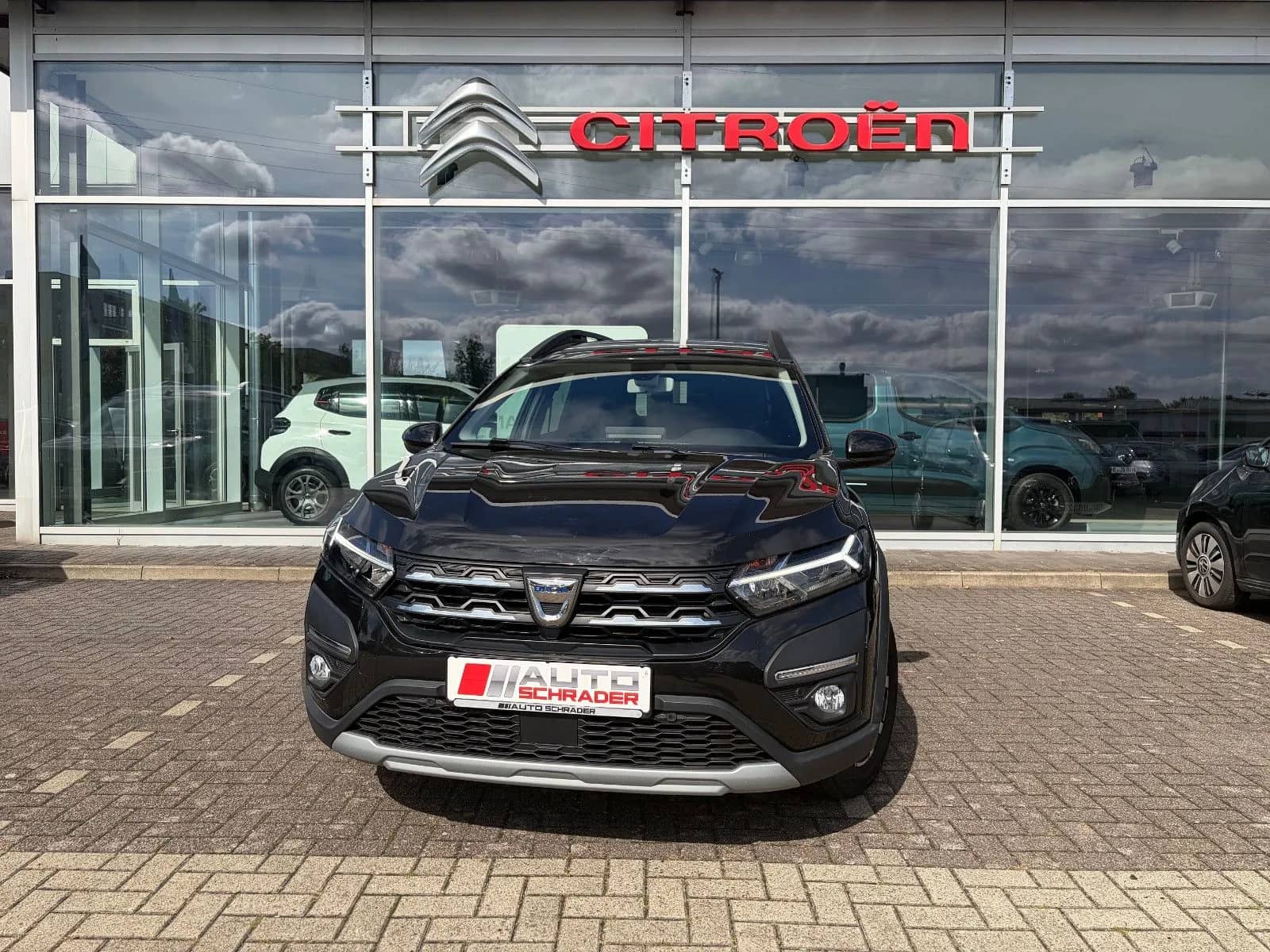 DACIA Jogger