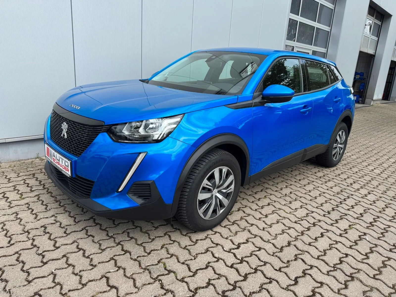 PEUGEOT 2008