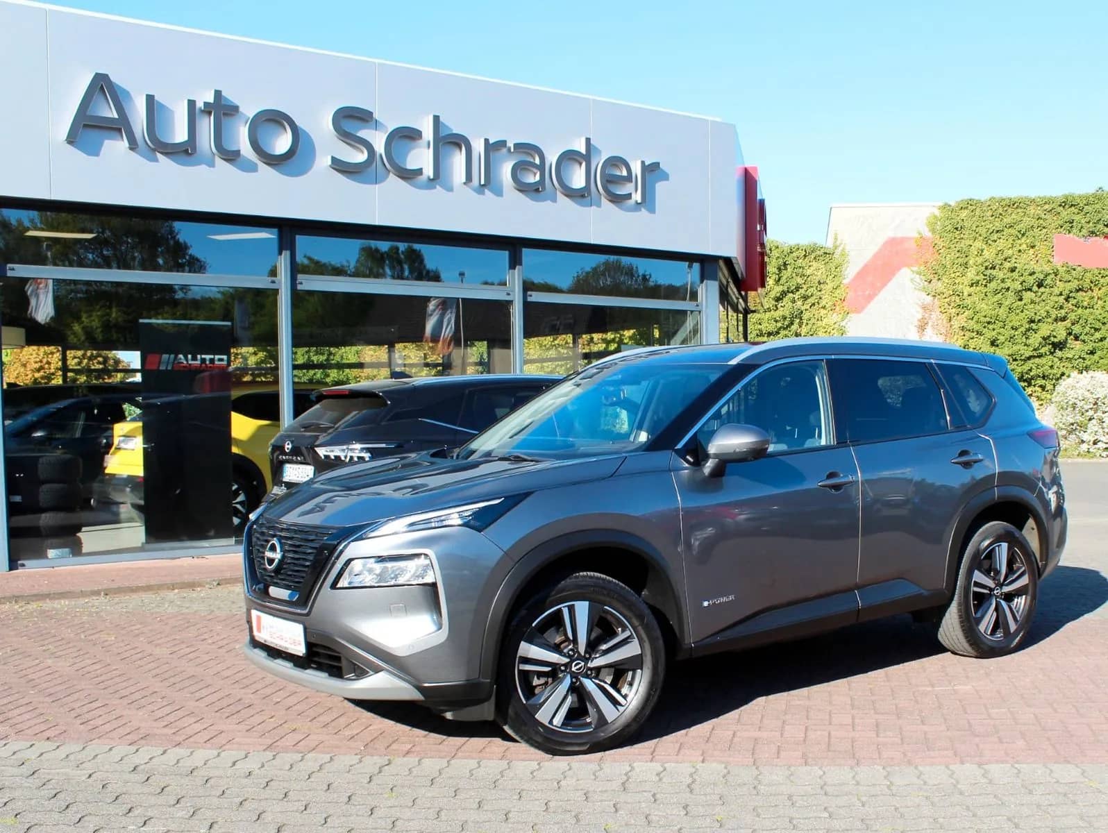 NISSAN X-Trail