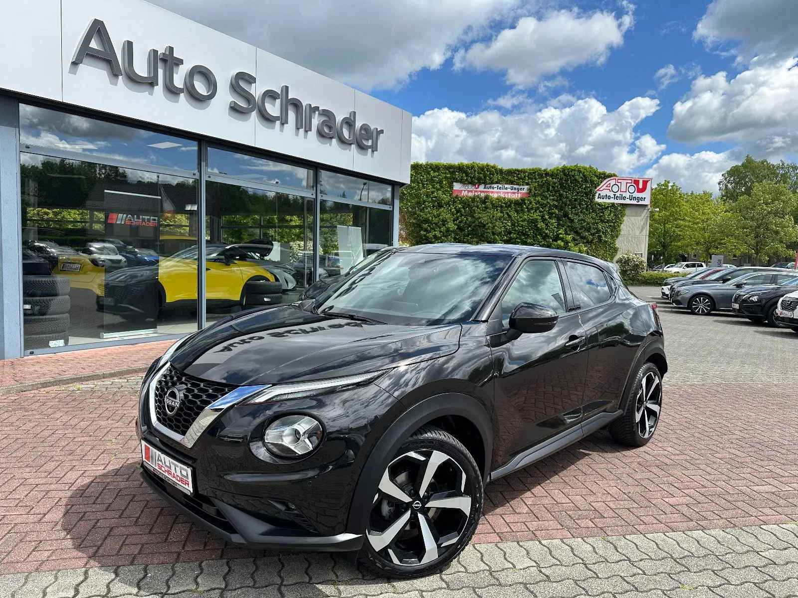 NISSAN Juke